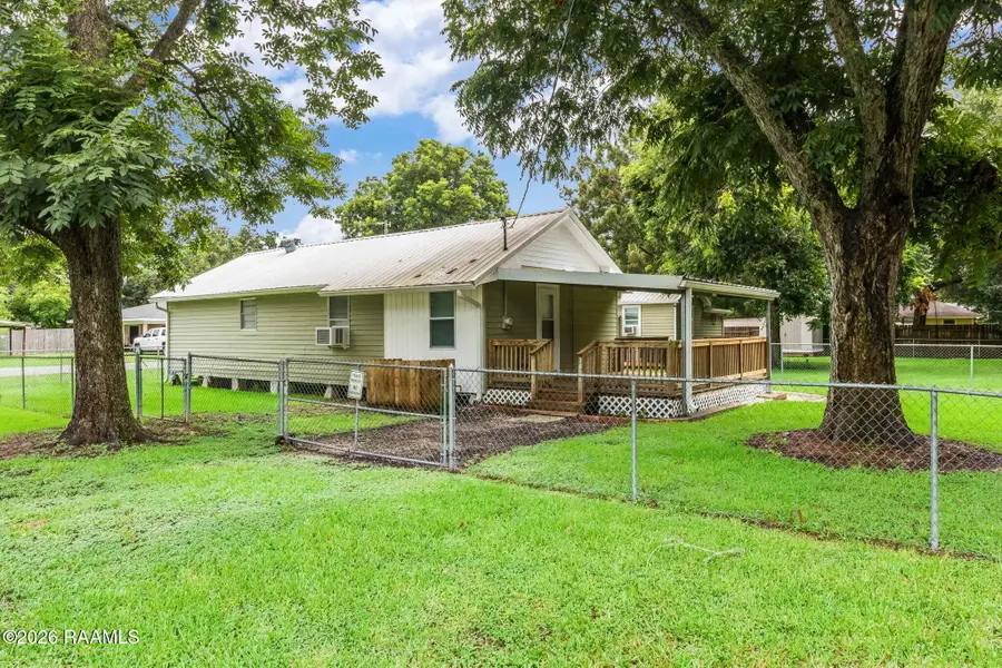 1424 N Avenue K, Crowley, LA 70526 - #2