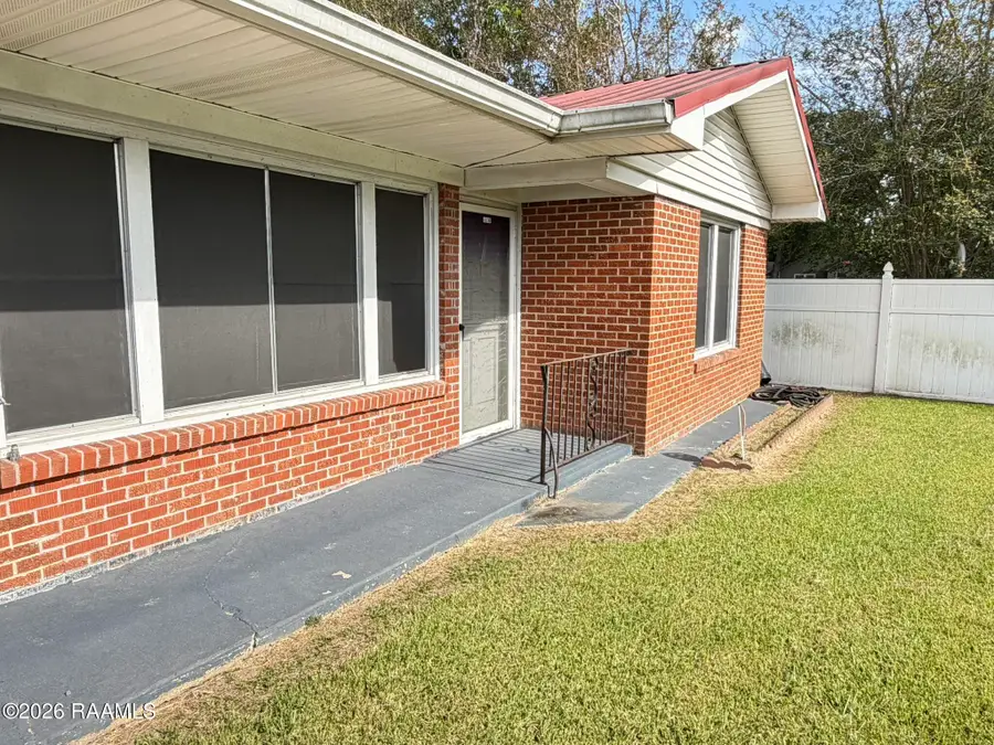 1009 S Union Street, Opelousas, LA 70570 - #3