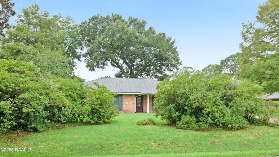513 E Bayou Parkway, Lafayette, LA 70508 - #2