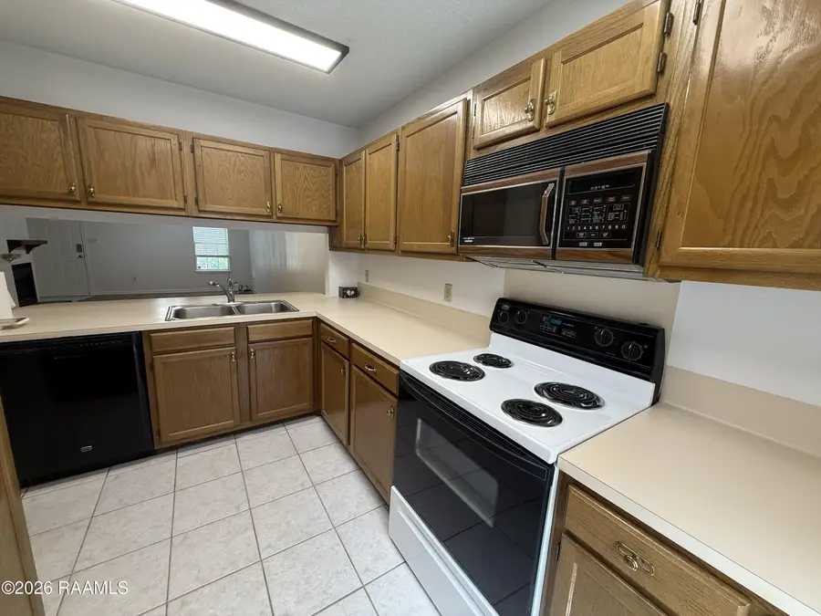 416 Doucet Road #1b, Lafayette, LA 70503 - #3