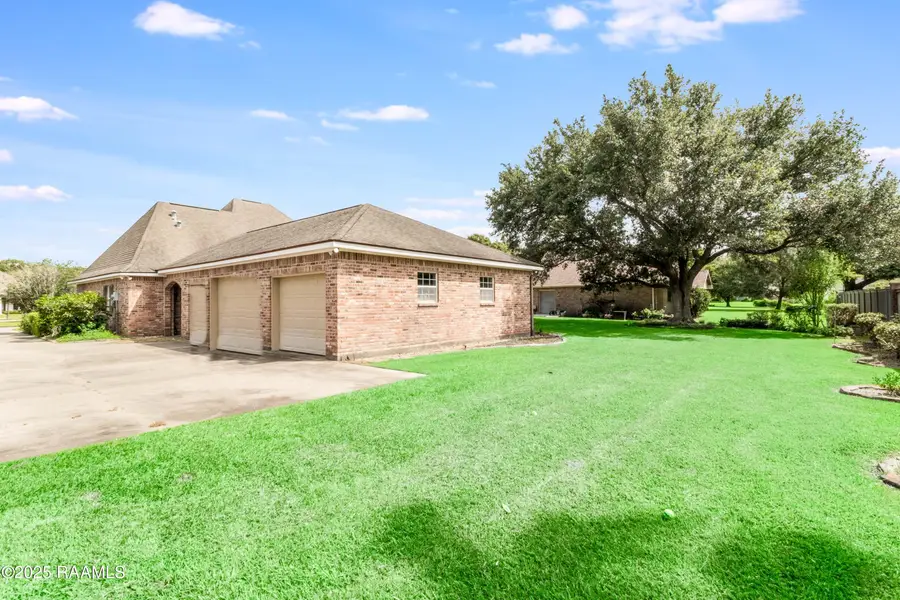 102 Bear Creek Court, Broussard, LA 70518 - #3