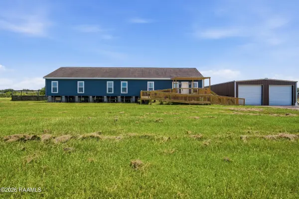 1301 L Dubois Road, New Iberia, LA 70560