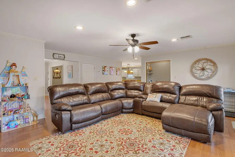 303 Hollywood Street, Franklin, LA 70538 - #3