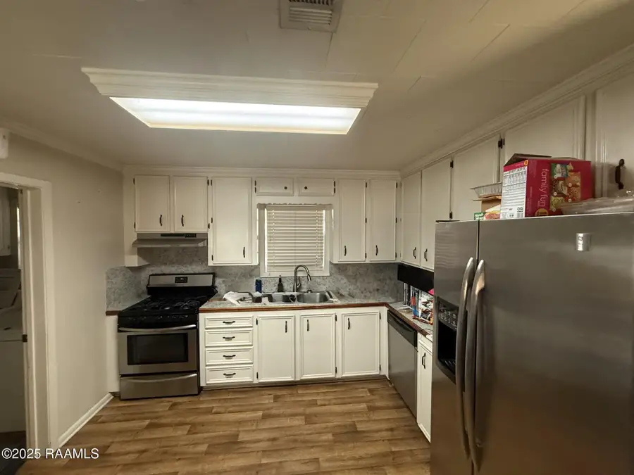 705 E Washington Street, Ville Platte, LA 70586 - #2