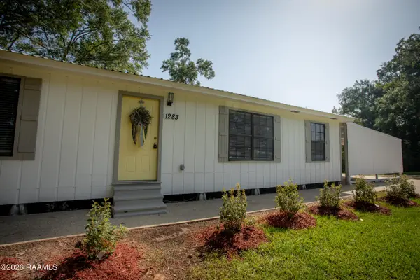 1283 Courtableau Highway, Arnaudville, LA 70512