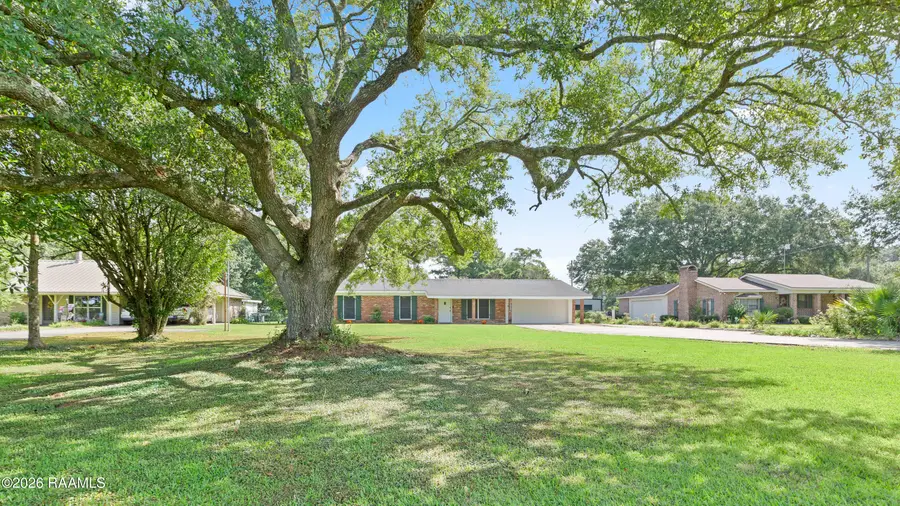 5303 E Admiral Doyle Drive #1, Jeanerette, LA 70544 - #3