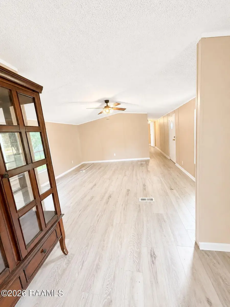 1305 Etienne Street, Ville Platte, LA 70586 - #3