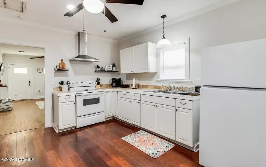 417 Cleveland Street, Lafayette, LA 70501 - #3