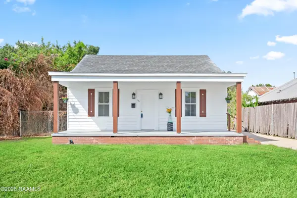 121 W Lawrence Street, New Iberia, LA 70563