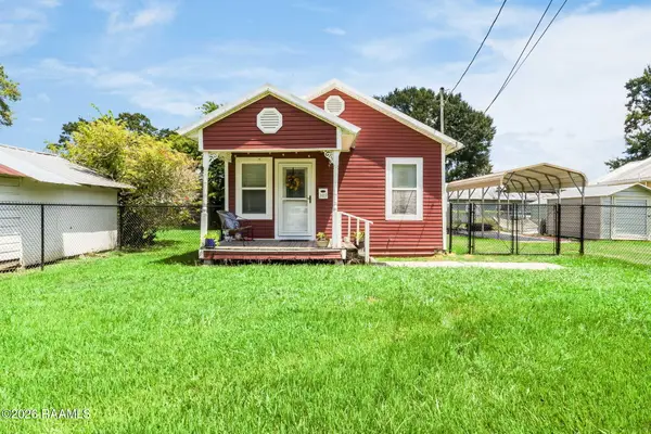 309 E E Street, Rayne, LA 70578