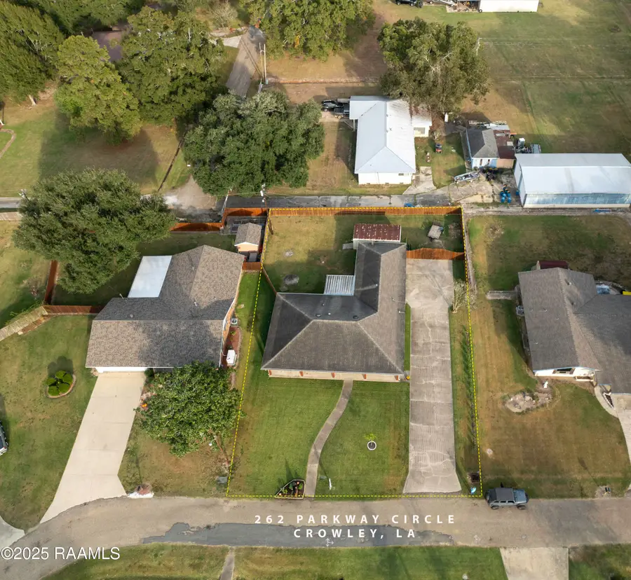 262 Parkway Circle, Crowley, LA 70526 - #2