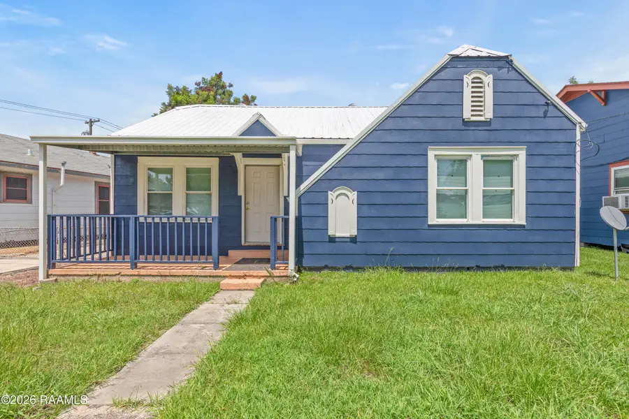 834 W Saint Peter Street, New Iberia, LA 70560 - #3