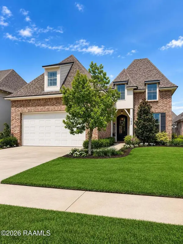 102 San Domingo Drive, Youngsville, LA 70592