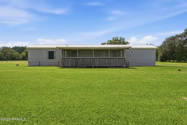 239 Canadian Lane, Church Point, LA 70525