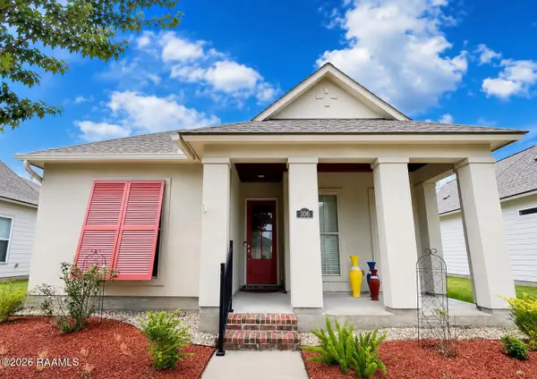 306 Pascalet Place, Lafayette, LA 70507