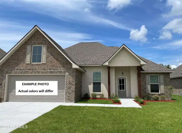 107 Garden Meadows Drive, Lafayette, LA 70506