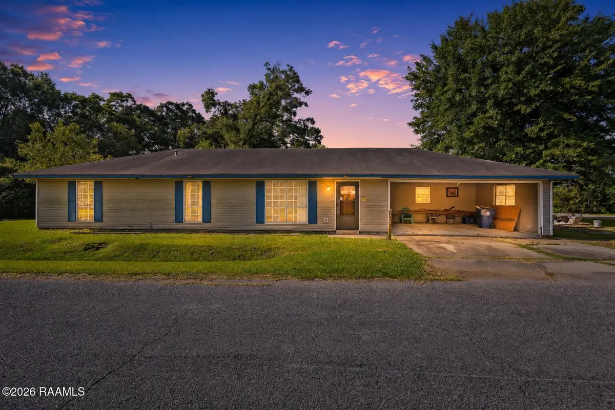 1107 W A School Street, Rayne, LA 70578 - #1