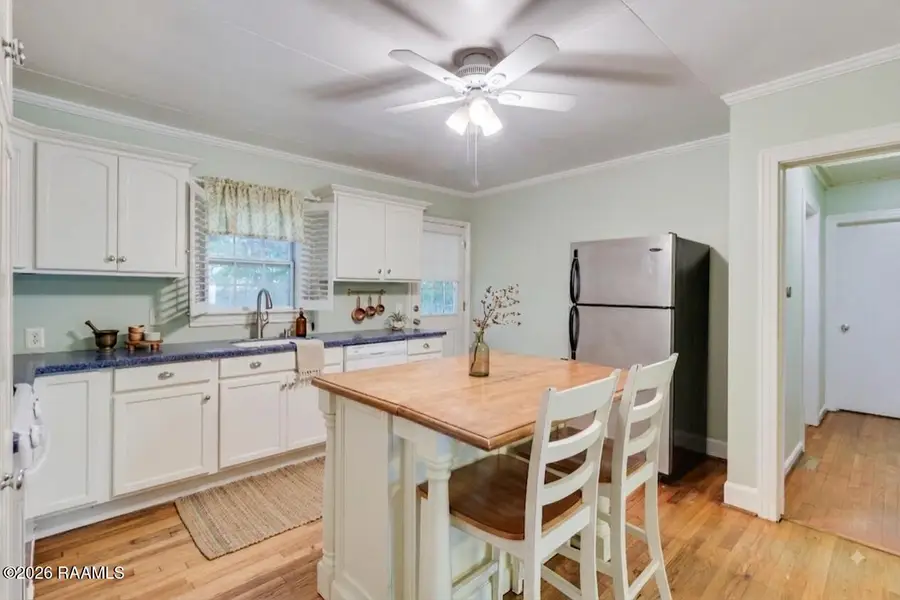 754 Saint Thomas Street, Lafayette, LA 70506 - #3