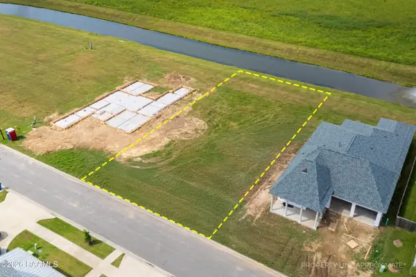 108 Breakers Way, Scott, LA 70583