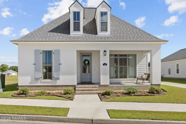 423 Flores Court, Lafayette, LA 70507