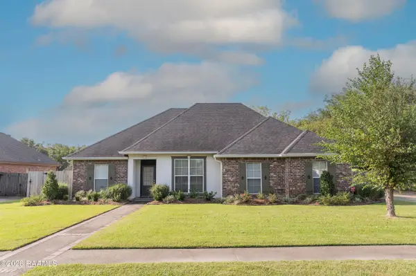 1019 Woodridge Drive, Breaux Bridge, LA 70517