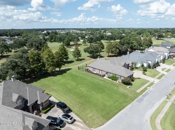 310 Shinnecock Hills Drive, Broussard, LA 70518