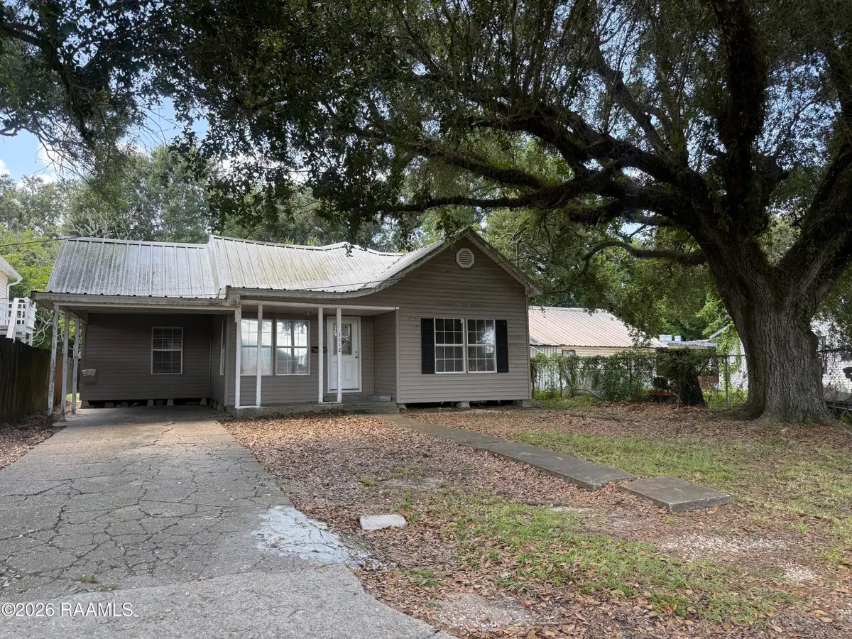 1112 S Avenue F, Crowley, LA 70526 - #1