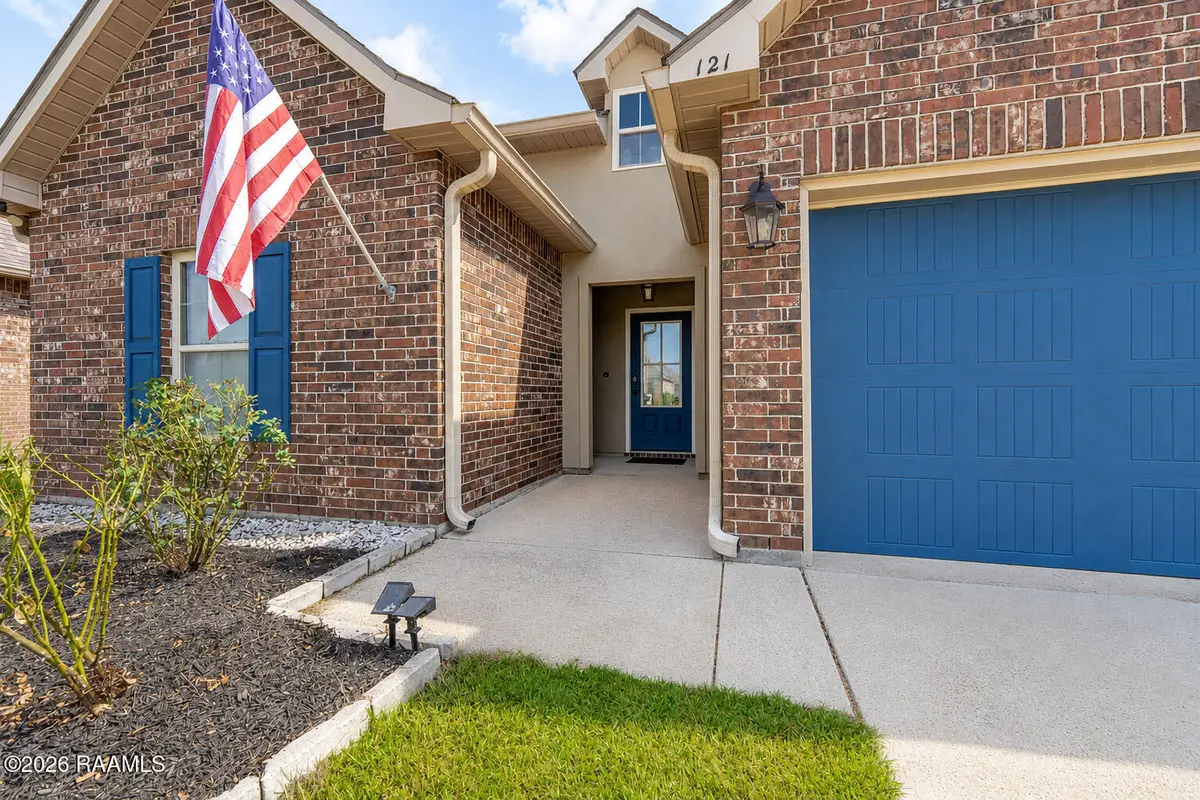 121 Peak Valley Street, Youngsville, LA 70592 - #1