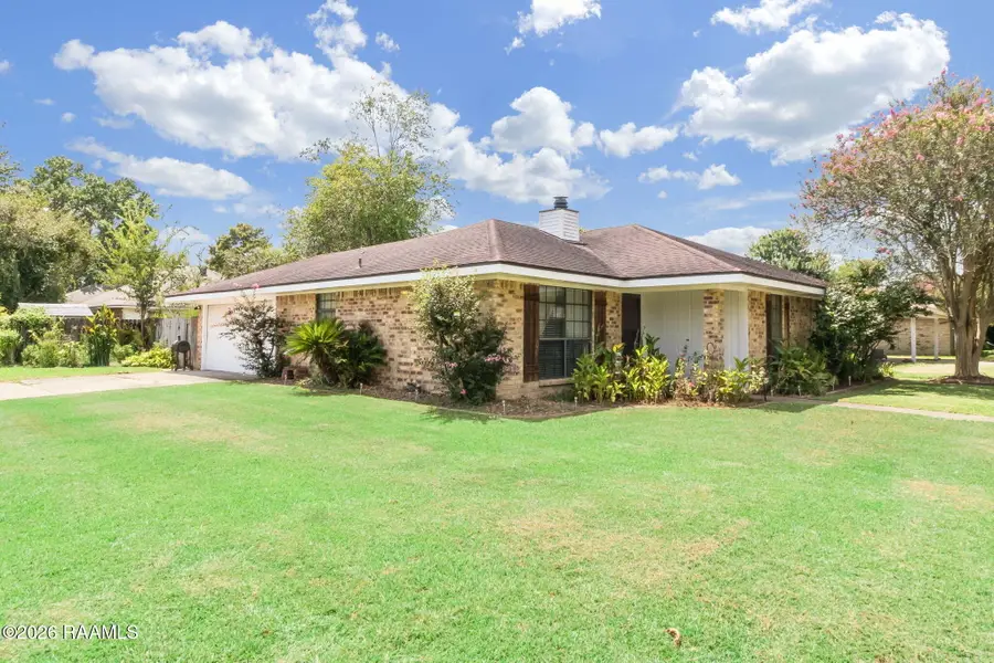 201 Longfellow Drive, Lafayette, LA 70503 - #2