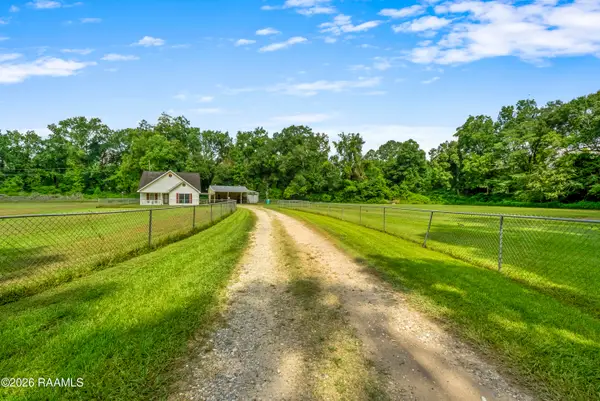 273 Muscadine, Sunset, LA 70584