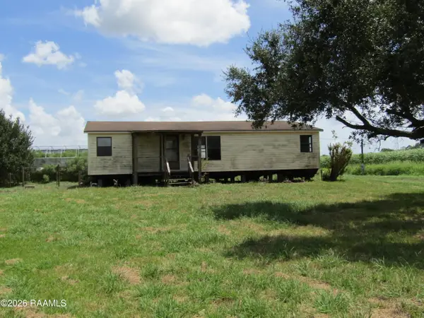 8805 Leleux Road, New Iberia, LA 70560