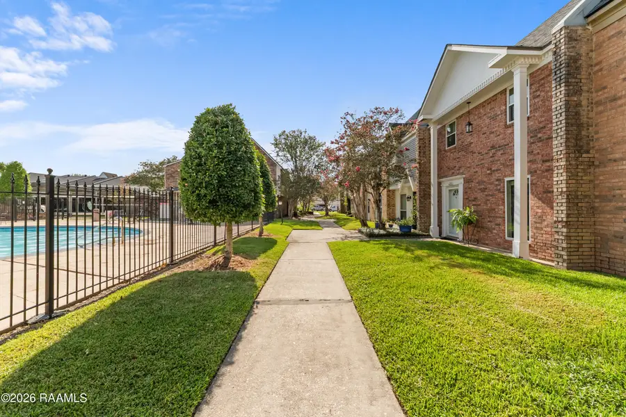 1328 Dulles Drive #B, Lafayette, LA 70506 - #3