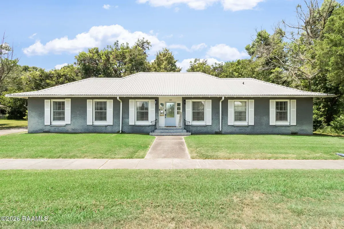 120 S Pinaud Street, Saint Martinville, LA 70582 - #1