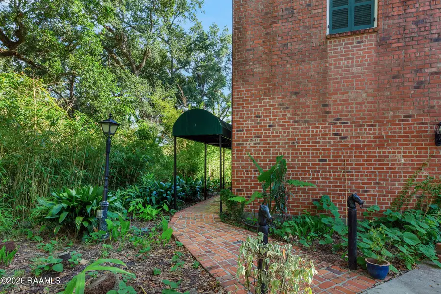 521 E Main Street, New Iberia, LA 70560 - #2