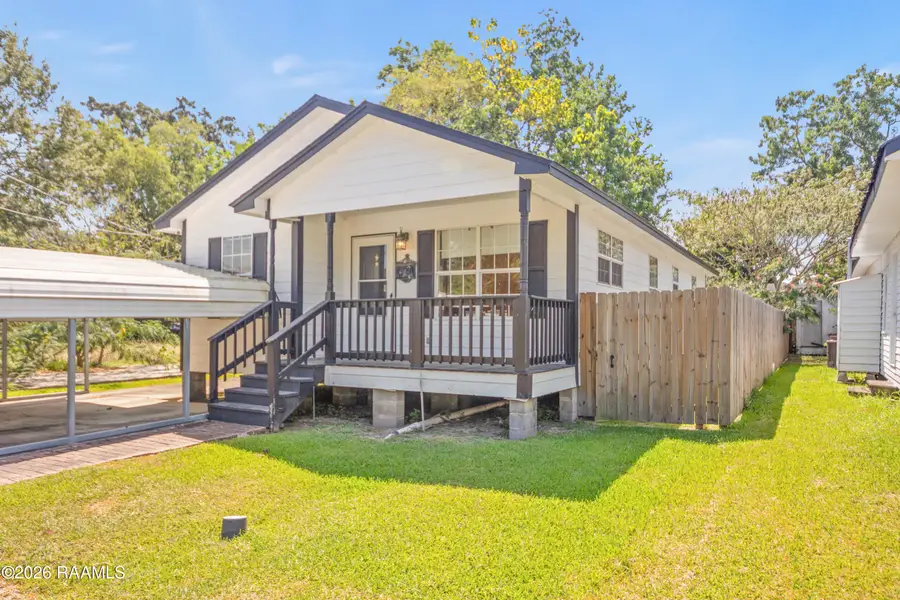 925 W Hutchinson Avenue, Crowley, LA 70526 - #2