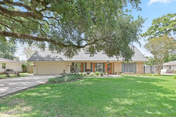 405 E Bayou Parkway, Lafayette, LA 70508