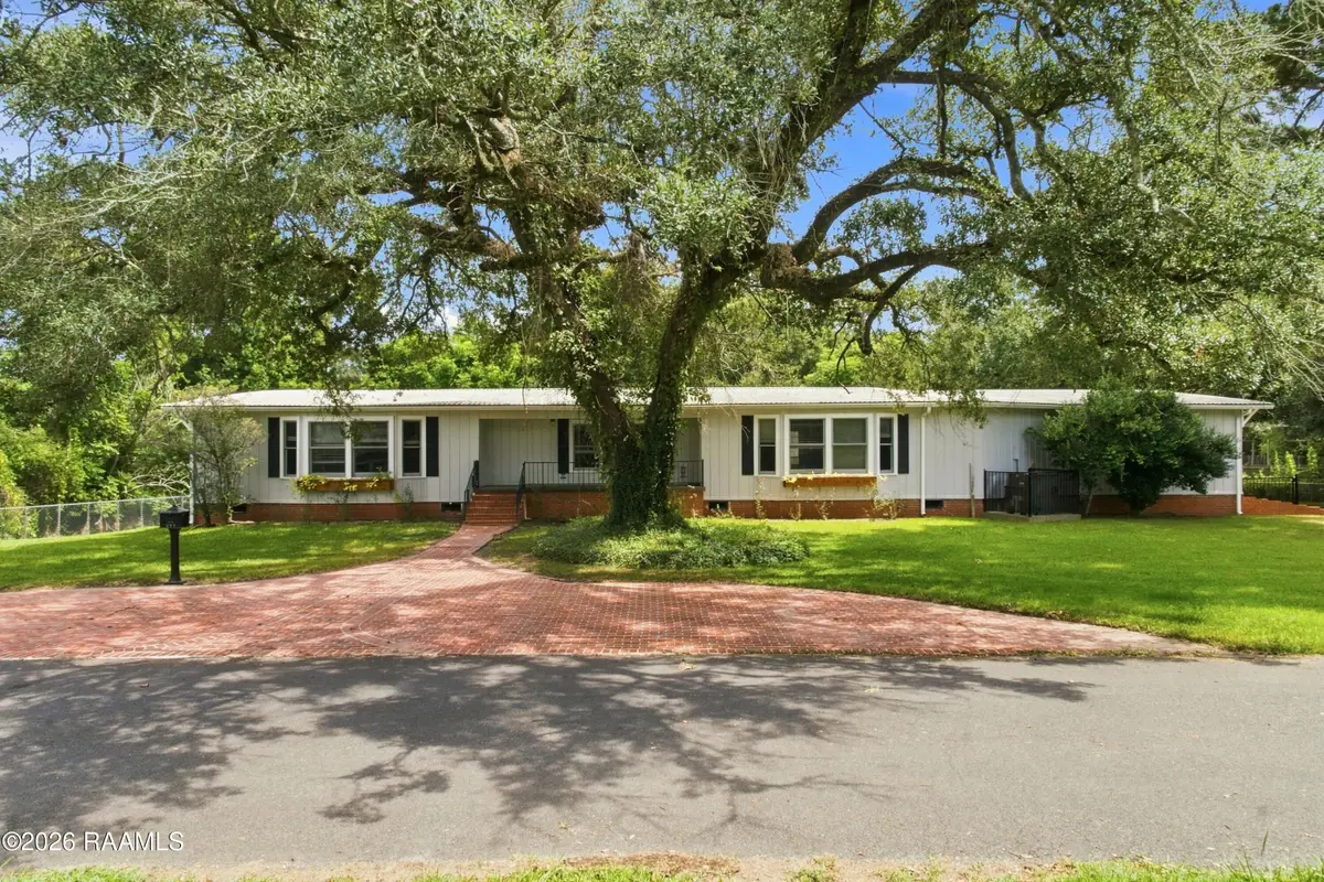 201 Edgewood Drive, Lafayette, LA 70503 - #1