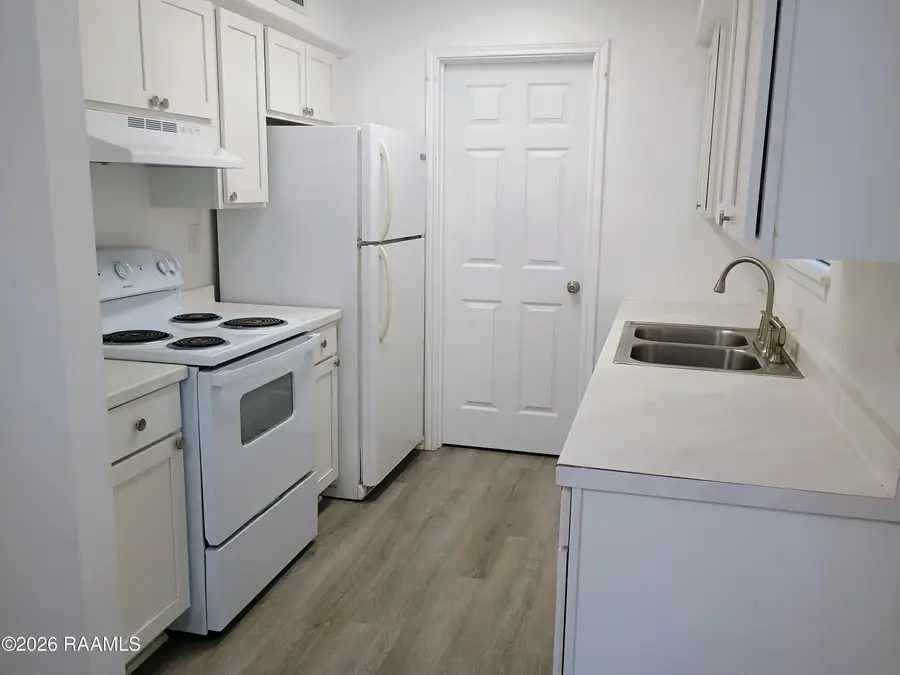 130 Mimosa Place #B, Lafayette, LA 70506 - #3