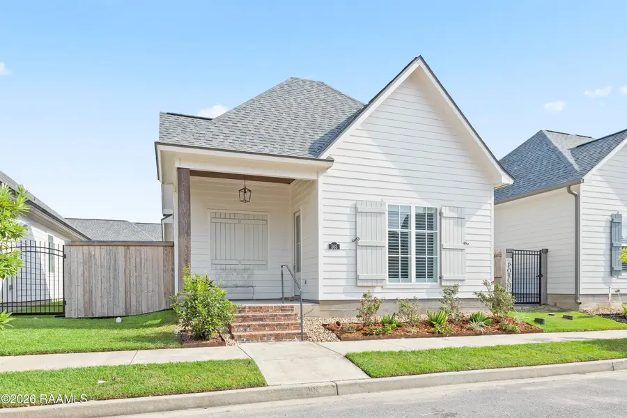 303 Manor House Lane, Lafayette, LA 70507 - #2
