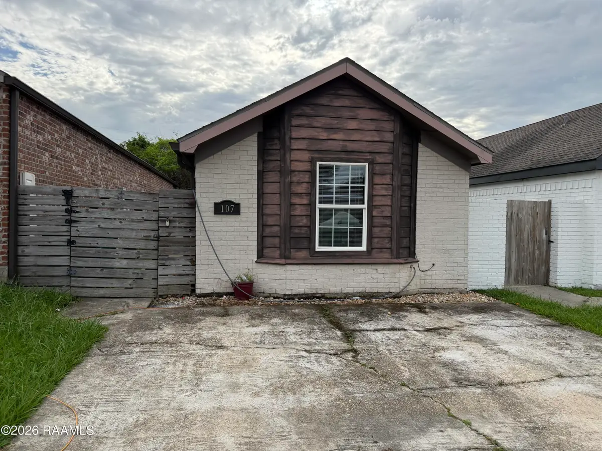 107 Cane Field Street, Youngsville, LA 70592 - #1