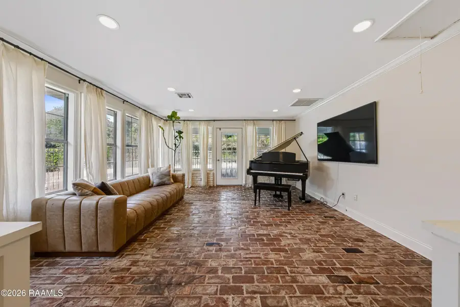 100 Miller Street, Lafayette, LA 70503 - #2
