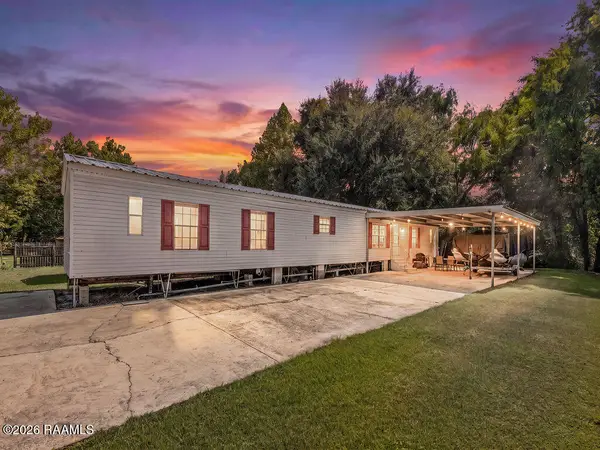 1049 Jean Lafitte Street, Breaux Bridge, LA 70517