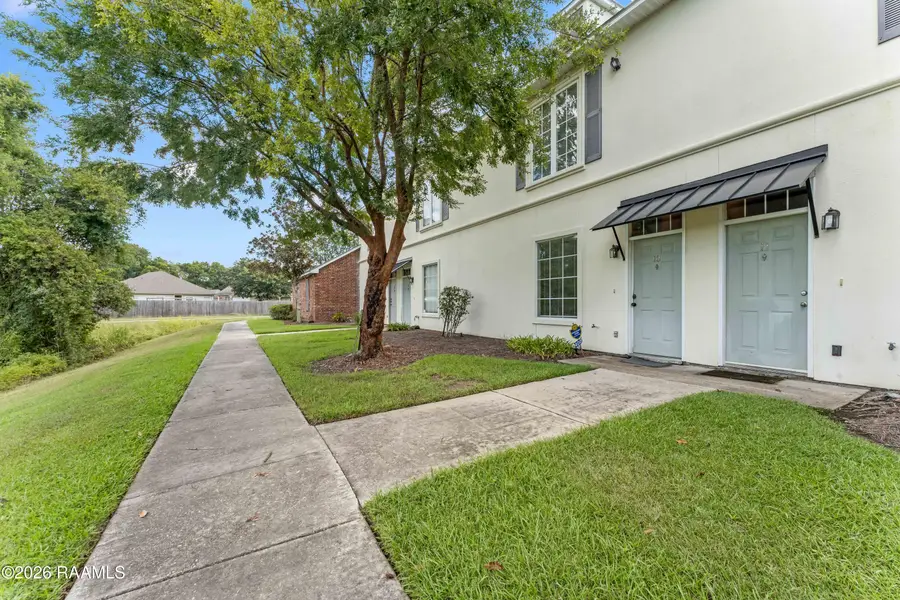 4000 Lake Beau Pre Boulevard #10, Baton Rouge, LA 70820 - #2