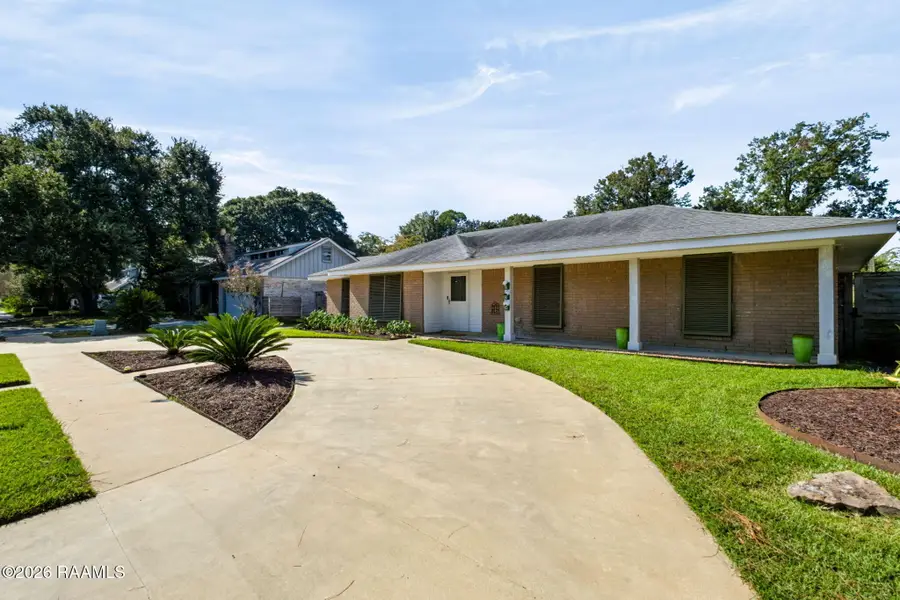 404 Chateau Place, Lafayette, LA 70503 - #2