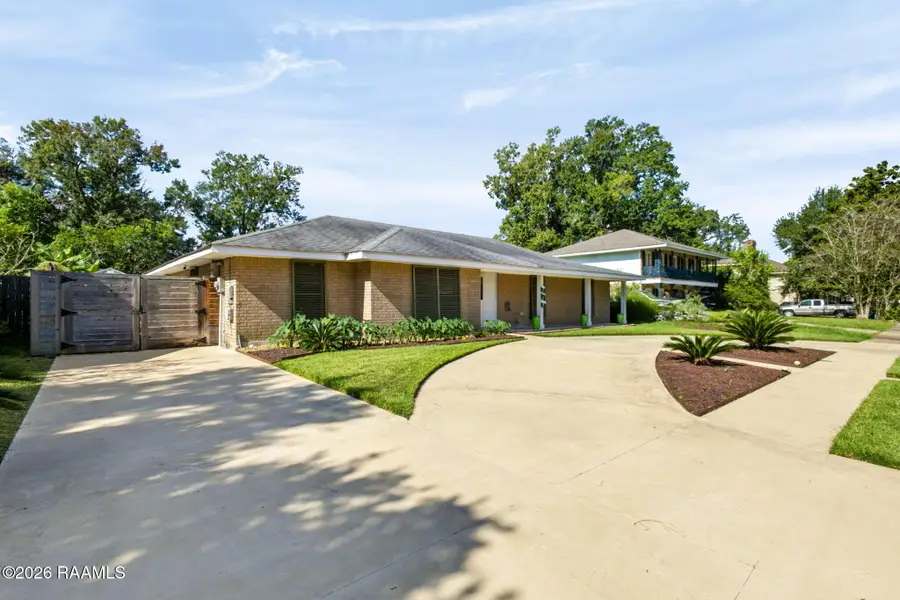 404 Chateau Place, Lafayette, LA 70503 - #3
