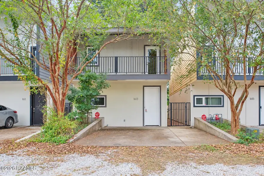 1613 W University Avenue, Lafayette, LA 70506 - #2