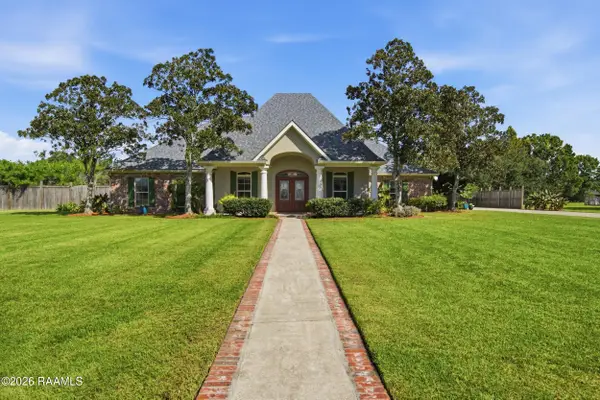103 Lantana Court, Broussard, LA 70518