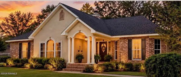 431 Rolling Oaks Drive, Opelousas, LA 70570