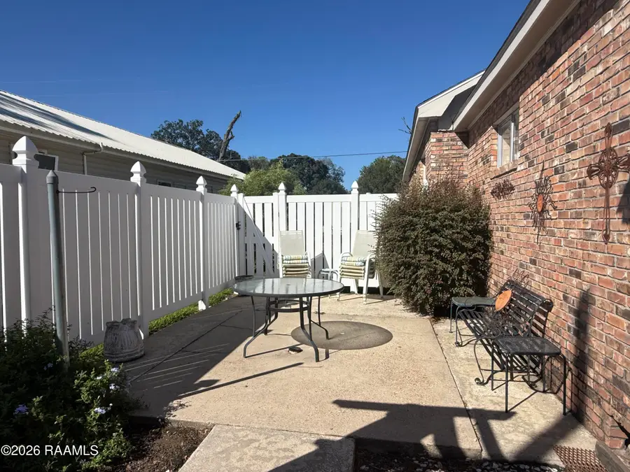 550 N 4th Street, Eunice, LA 70535 - #3