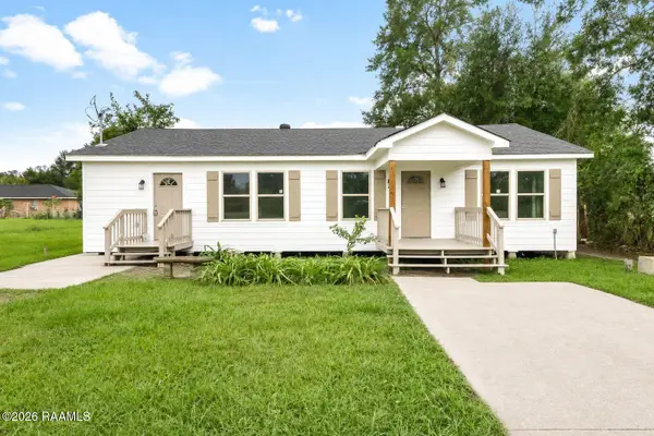 152 Honey Lane, Opelousas, LA 70570